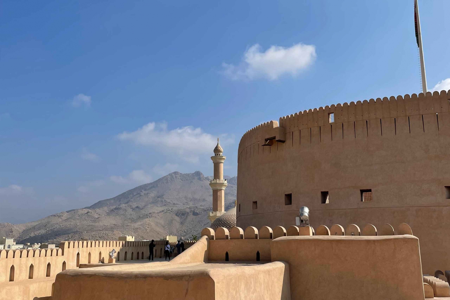 AMOUAGE: Viagem privada de 1 dia a Nizwa e Al Jabal Akhdar