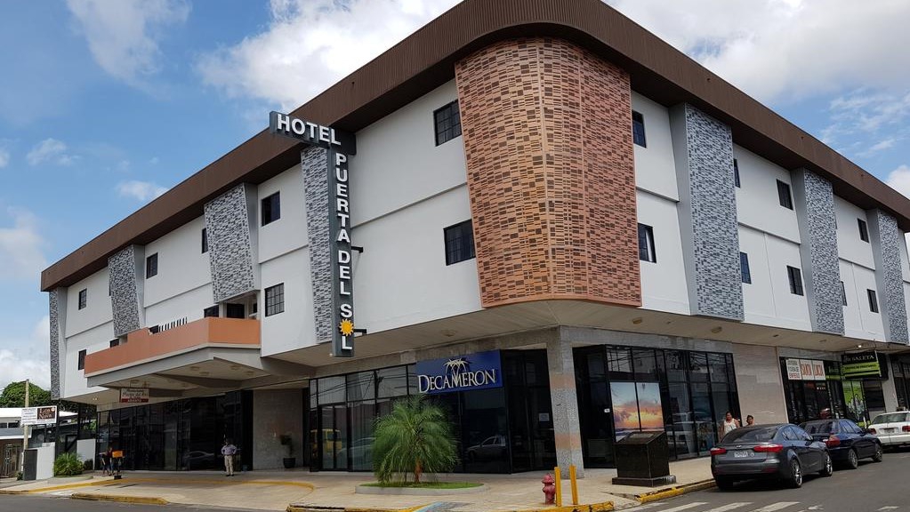 Hotel Puerta del Sol