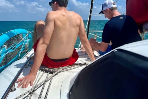 Panama City/Portobelo: Catamaran Trip w/Snorkeling and Lunch