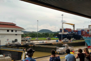 Panama: Private Layover Tour