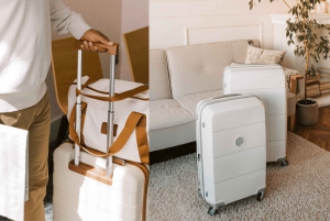 パリルーブル美術館近くの荷物預かり所