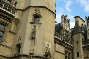 中世パリ プライベート2時間ウォーキングツアー