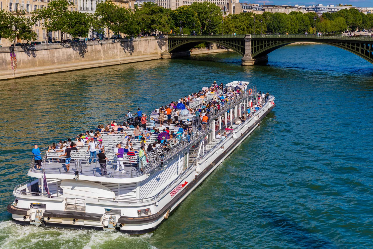 Paris: Sightseeingcruise på elven Seine med Bateaux Mouches
