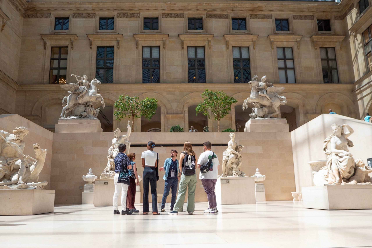 Paris: Visita guiada de 2 horas ao Louvre