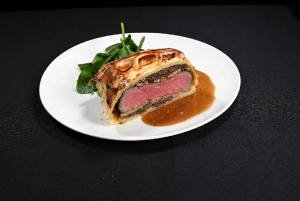 Paris: 3-Course Dinner Cabaret Show at Paradis Latin Theater