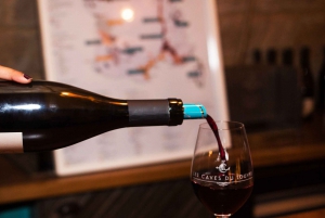 París: Experiencia del vino francés en una bodega parisina