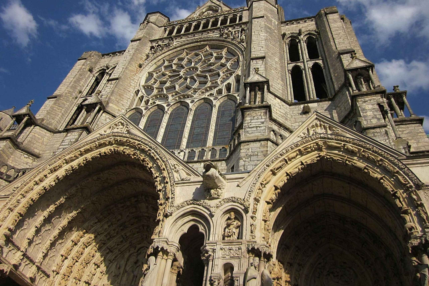 Paryż: wycieczka 1-dniowa do Chartres – katedra i Stare Miasto