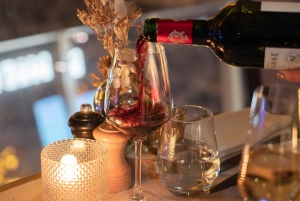 Pariisi: Jouluillallinen samppanjan kera Eiffel-tornissa