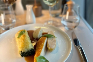 Pariisi: Jouluillallinen samppanjan kera Eiffel-tornissa