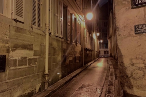 Paris: Dunkle Geschichte und geisterhafte Tour mit Guide