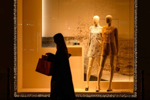 Paris : Vivez la magie de noël en balade avec un photographe pro