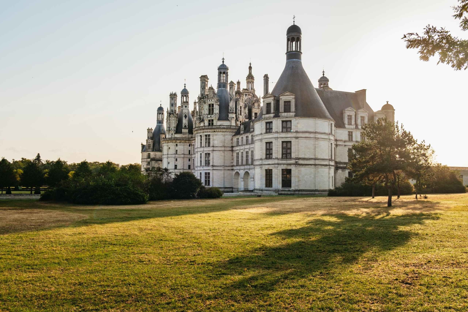 Paris: Loiretal Schloss Chambord, Weinprobe & Mittagessen