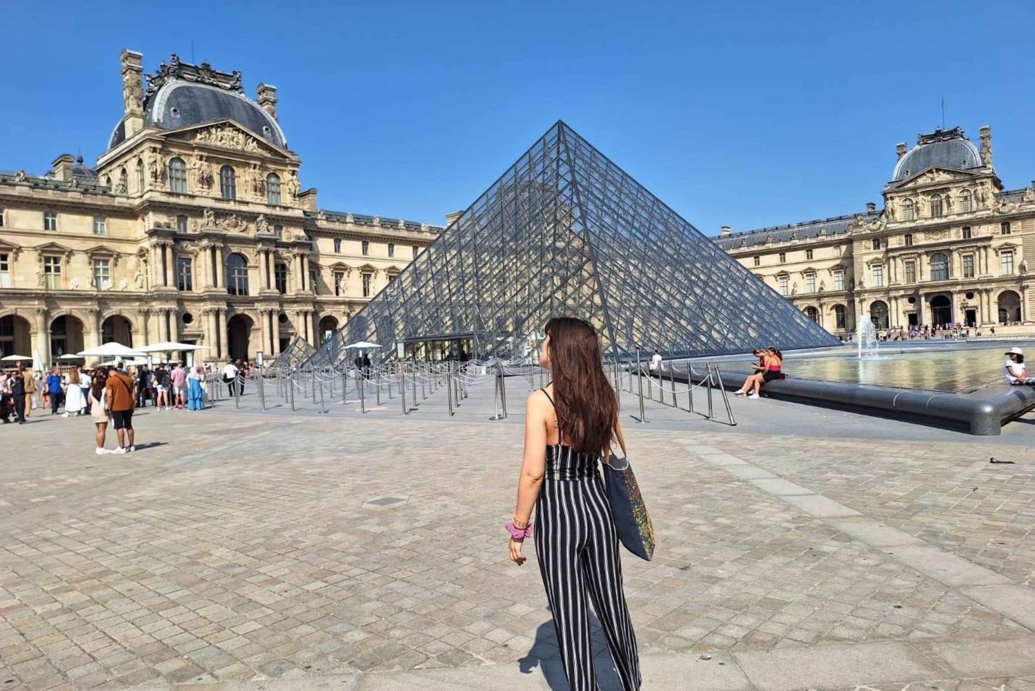 Louvren i Paris Louvre Museum Hoppa över kön guidad tur med konstnär