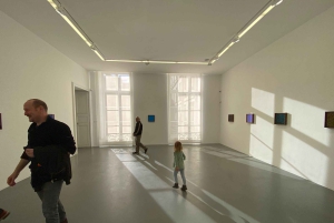 Paris: Marais Contemporary Art Galleries with an artist