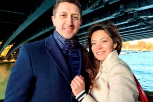 Париж: Ночной круиз по Сене с дегустацией вафель