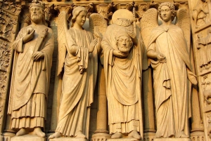 Париж: Собор Нотр-Дам с зарезервированным посещением и экскурсией по интерьеру