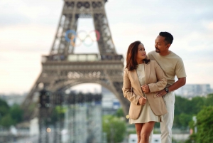 Paris: Professionel fotosession ved Eiffeltårnet