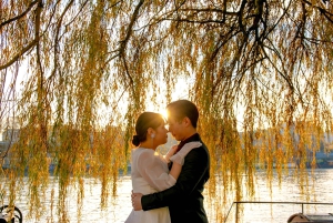 Париж: фотосессия вокруг Эйфелевой башни с 55 отредактированными фотографиями