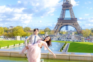 Париж: фотосессия вокруг Эйфелевой башни с 55 отредактированными фотографиями