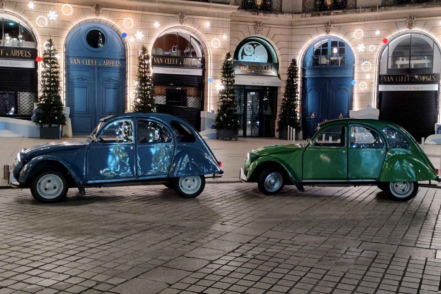 Paris: Tour particular pelas luzes de Natal em um Citroën 2CV