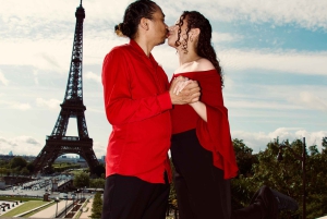 Paris : séance photo professionnelle privée à la tour Eiffel