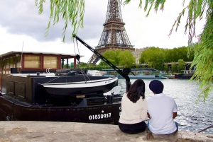 Paris : séance photo professionnelle privée à la tour Eiffel
