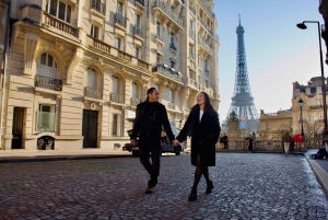 Paris : séance photo professionnelle privée à la tour Eiffel