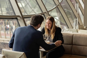 París: Cena romántica de San Valentín en la Torre Eiffel
