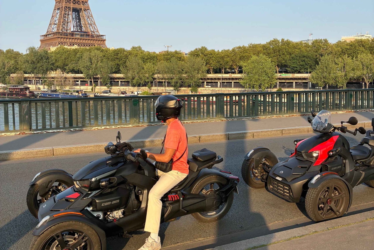 Besök Paris i en trehjulig Can-Am Ryker – en exklusiv upplevelse i Paris