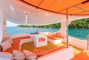 Pattaya: Private Luxury Catamaran Island Discoveries