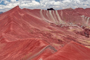 Cusco: Rainbow Mountain Day Trip and Red Valley (Optional)