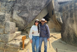 Machu Picchu: historical and photographic guided tour