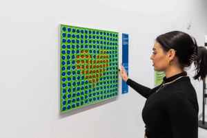 Philadelphia: Museum of Illusions Timed Entrance Ticket