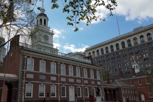 Philadelphia: Small-Group Hamilton Walking Tour