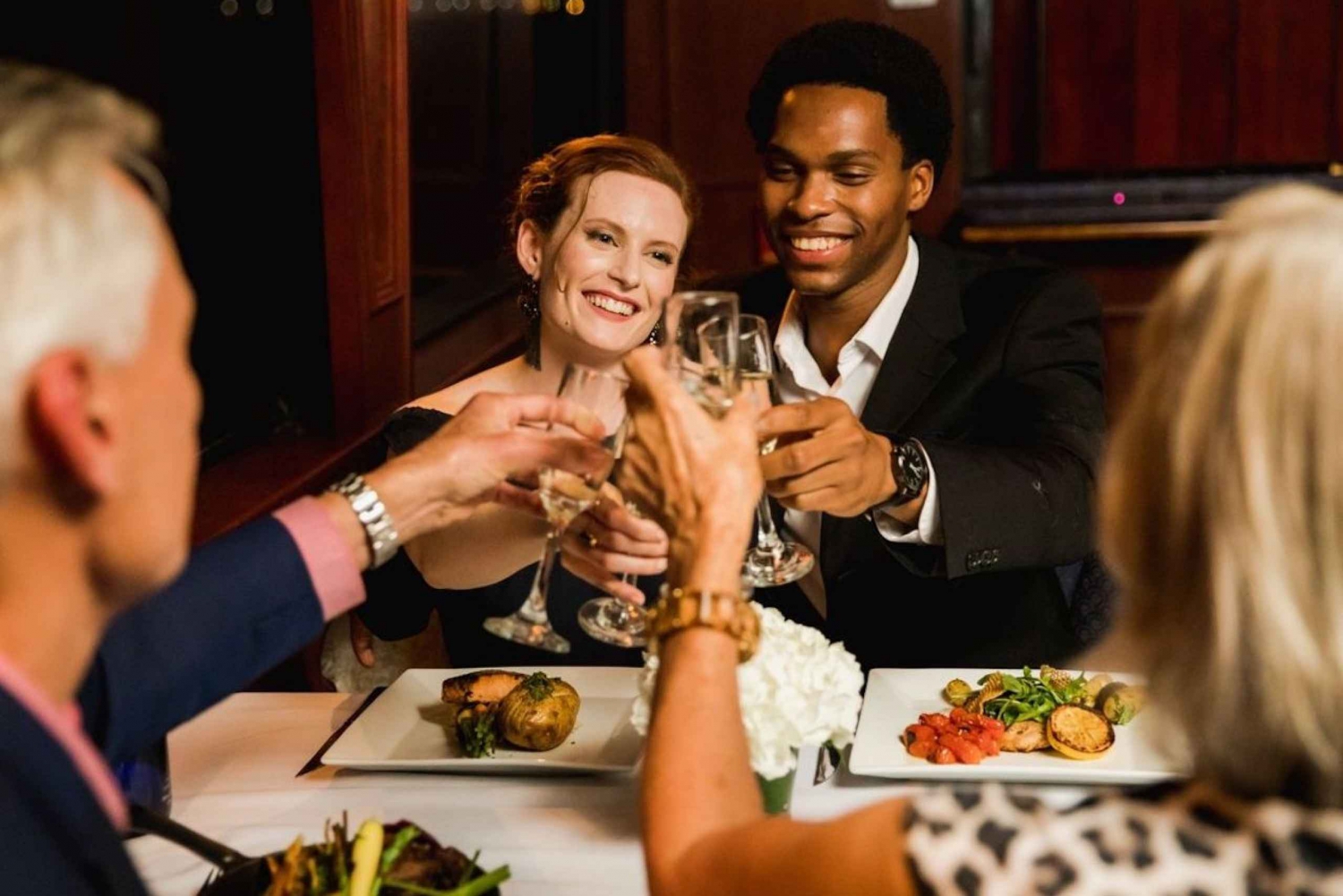 Филадельфия: круиз с ранним ужином на День Благодарения