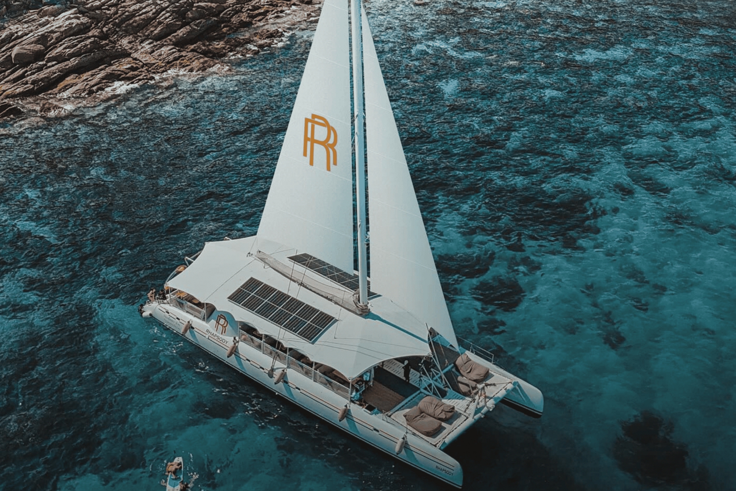 Phuket: Cruzeiro de barco de festa Coral, Ilha Racha, Cabo Promthep