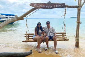 Phuket: Phi Phi Islands and Maya Bay Day Trip with Lunch
