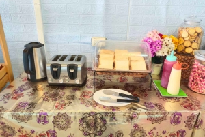 Phuket: Phi Phi Islands and Maya Bay Day Trip with Lunch