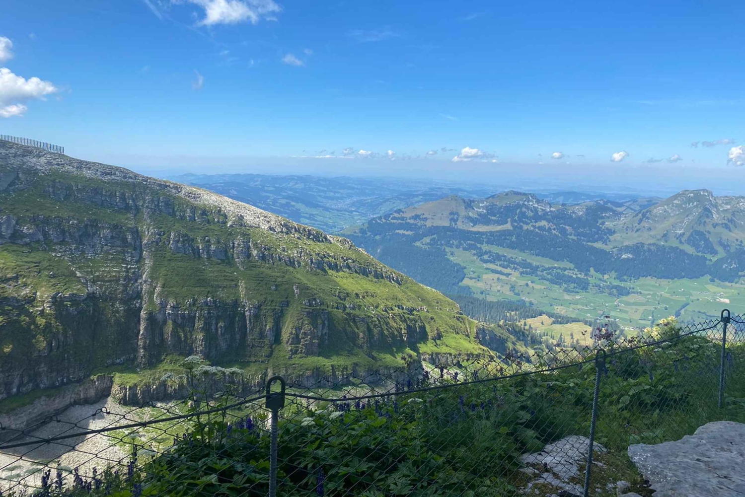 Depuis Prague : visite des grottes de Koněprusy et de la verrerie de Bohême
