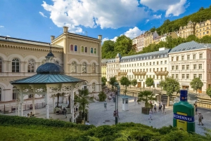 Von Prag aus: Eine Tagestour nach Karlovy Vary