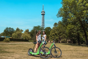 Praga: tour de 4 horas por la ciudad en Segway y e-scooter