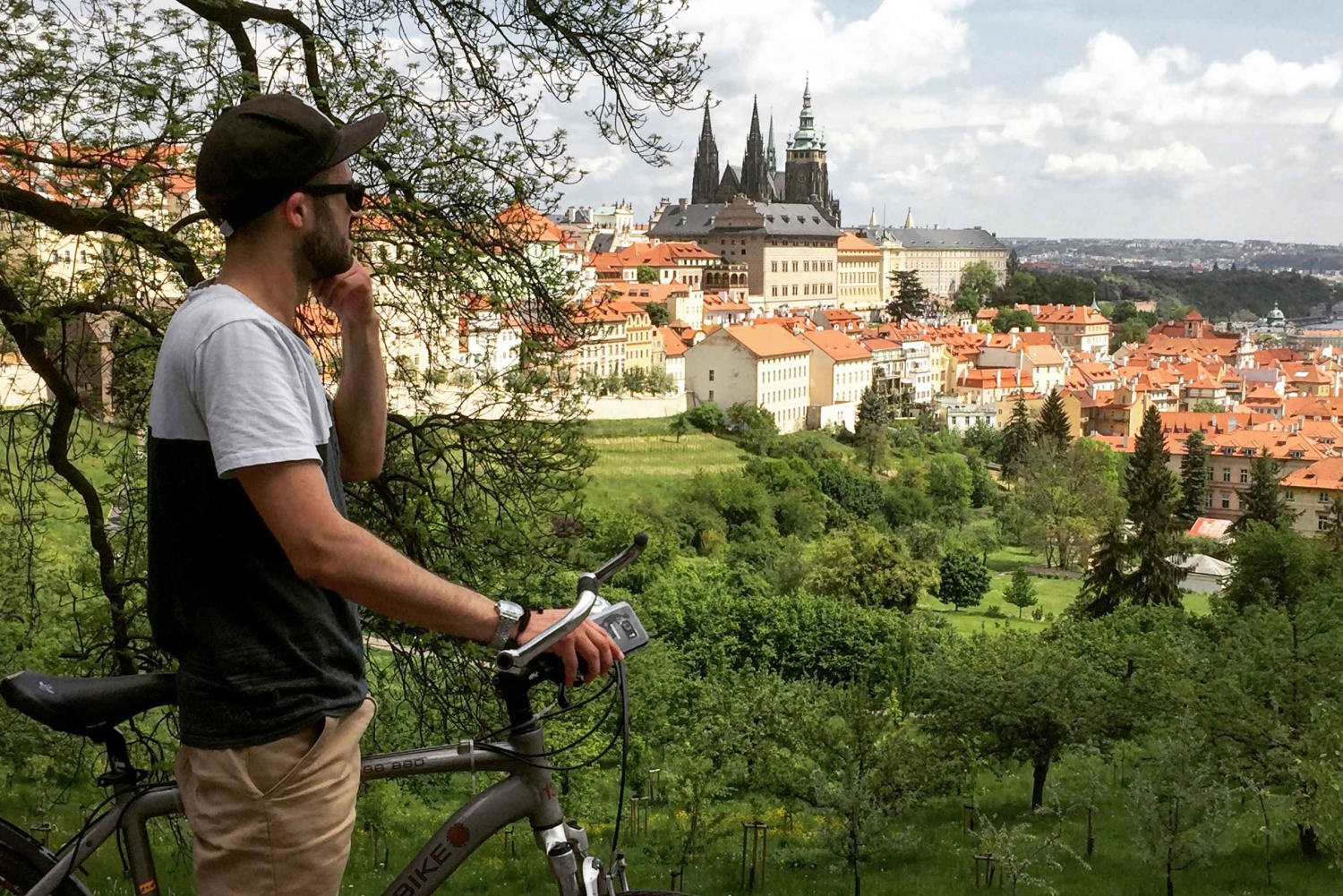 Tour in bici elettrica della città 'ALL-IN-ONE' di Praga