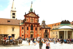 Prague Castle 2.5-Hour Tour Including Admission Ticket