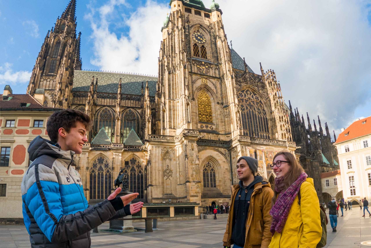 Private Walking tour: From Charles Bridge to Prague Castle