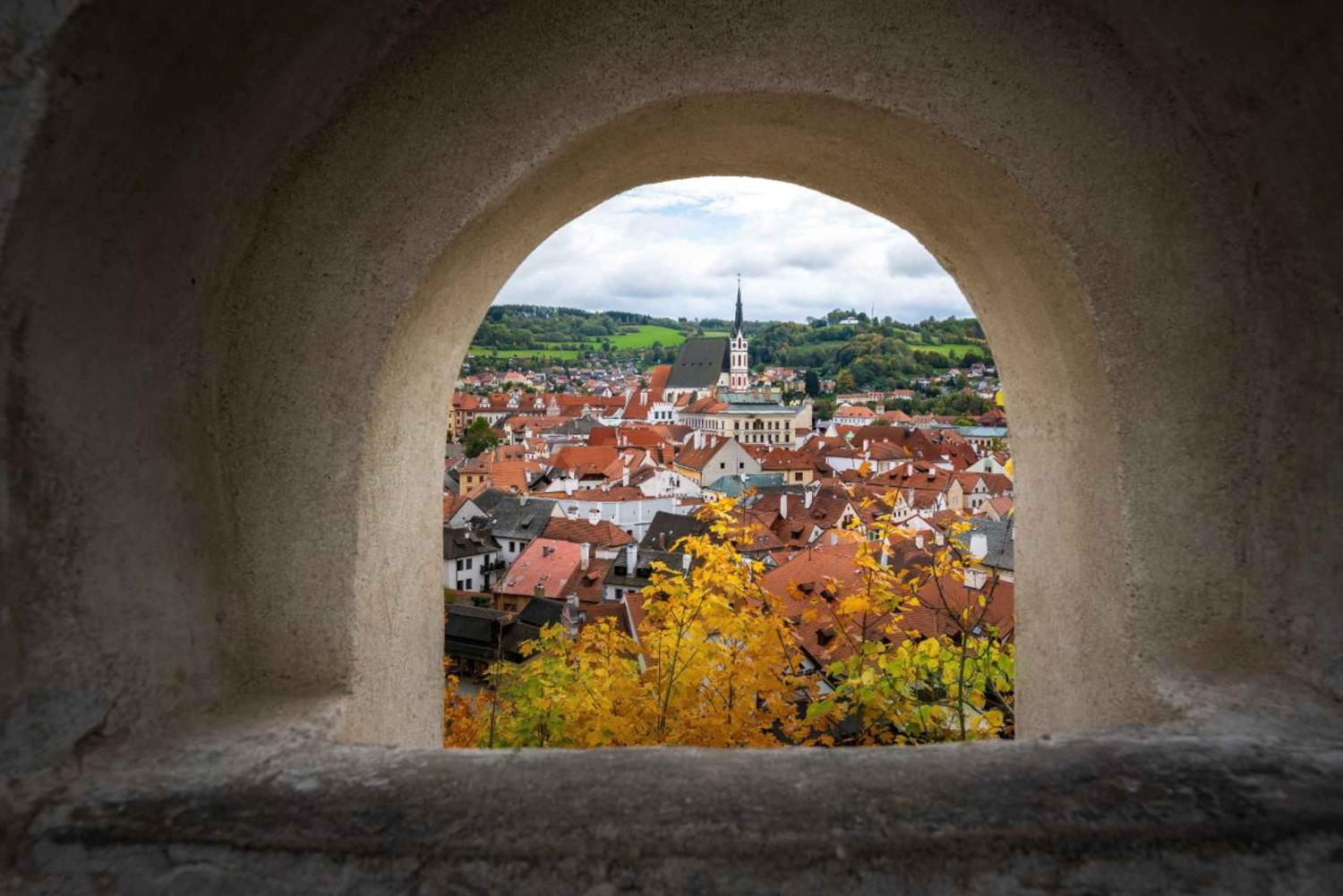 Prague : excursion d'une journée à Český Krumlov et dans un village bohémien avec déjeuner