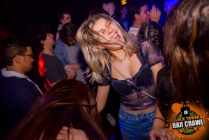 Praga: Passeio de bar em bar na Torre do Relógio terminando na maior balada da cidade