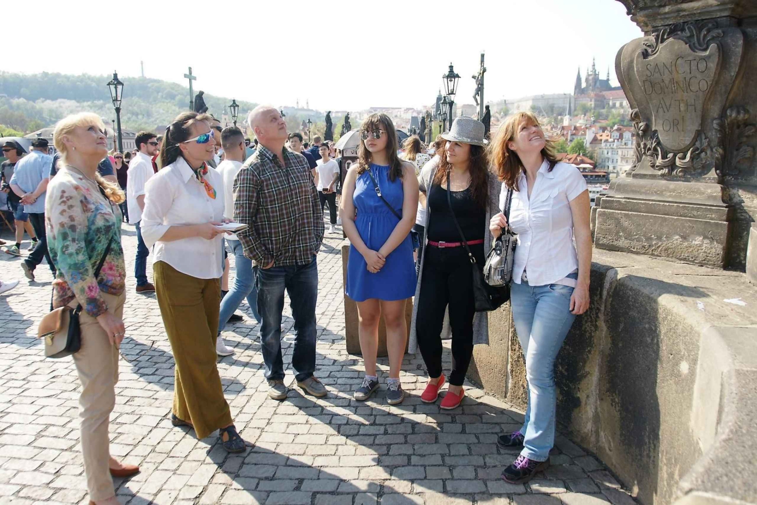 プラハ：エッセンシャル・プラハ・ツアー