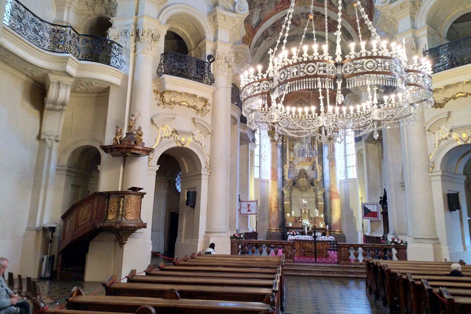 Praga: Ciudad Vieja y Concierto Clásico