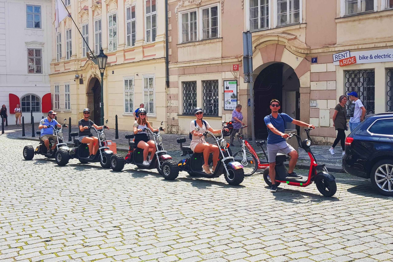 Prag: Panoramapunkte Geführte Tour mit dem Elektro-Dreirad