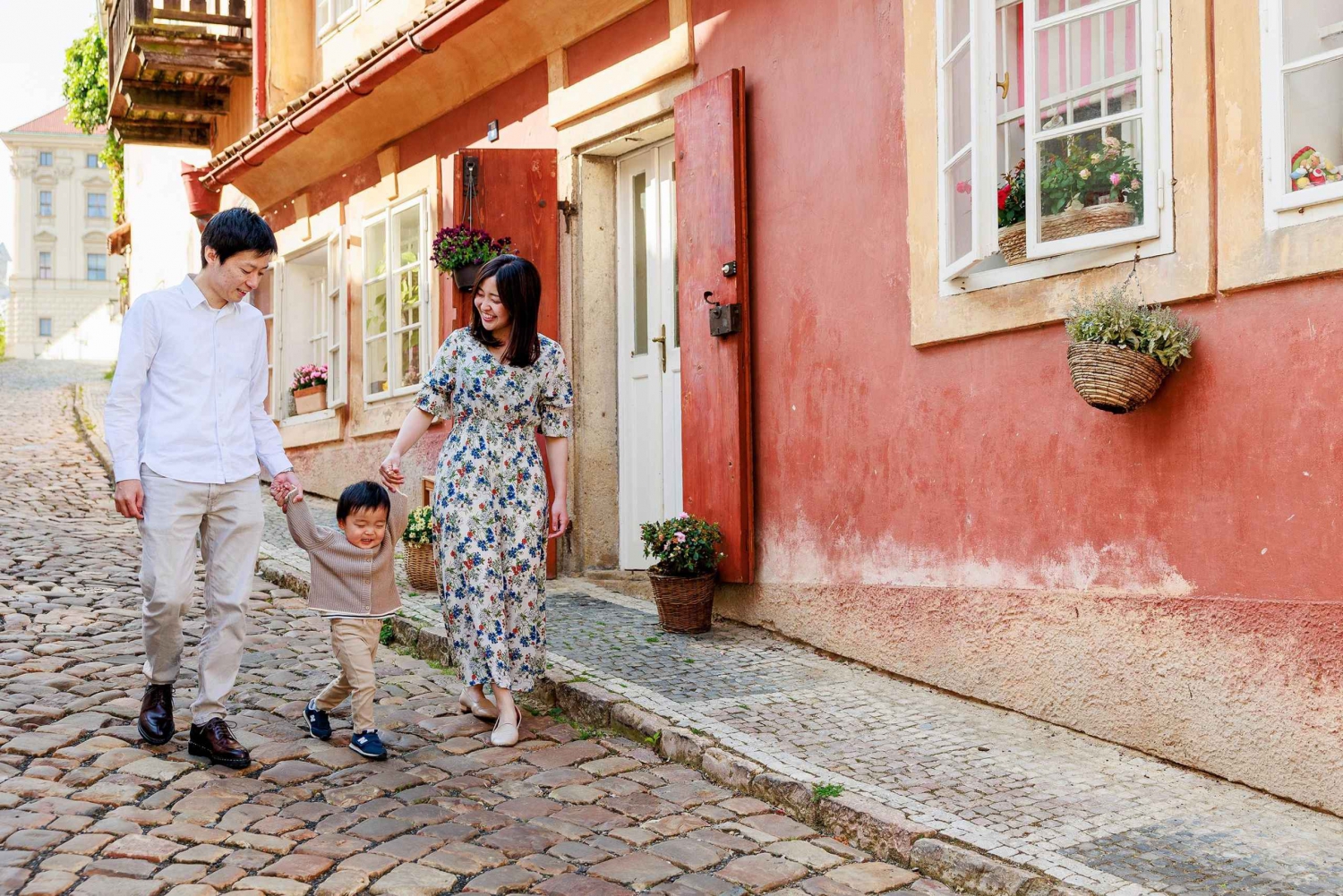 Prahan auringonnousun valokuvaus ja kävelykierros